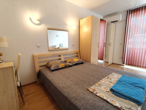 Тристаен апартамент в к.к. Слънчев бряг - 96 кв.м за 1303 €/кв.м - Снимка #1