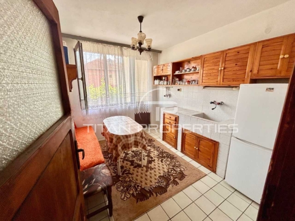 Къща в с. Чешнегирово, Област Пловдив - 120 кв.м за 1192 €/кв.м - Снимка #1