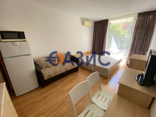 Едностаен апартамент в к.к. Слънчев бряг - 32 кв.м за 1407 €/кв.м - Снимка #1