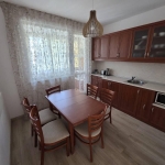 Дава се под наем Тристаен апартамент в Бургас, Братя Миладинови - 100 кв.м за 612 € - Снимка #1