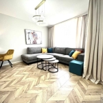 Тристаен апартамент в Пловдив, Център - 100 кв.м за 2390 €/кв.м - Снимка #1