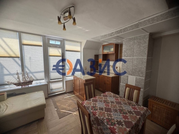 Двустаен апартамент в Несебър - 64 кв.м за 1304 €/кв.м - Снимка #1