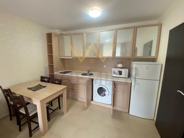 Двустаен апартамент в к.к. Слънчев бряг - 44 кв.м за 1841 €/кв.м - Снимка #1