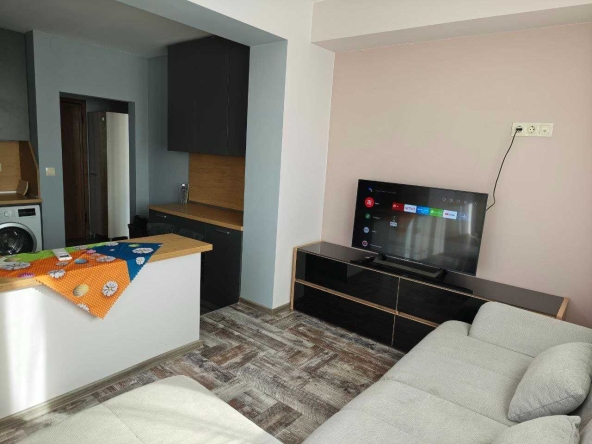 Дава се под наем Тристаен апартамент в София, Витоша - 115 кв.м за 1275 € - Снимка #1