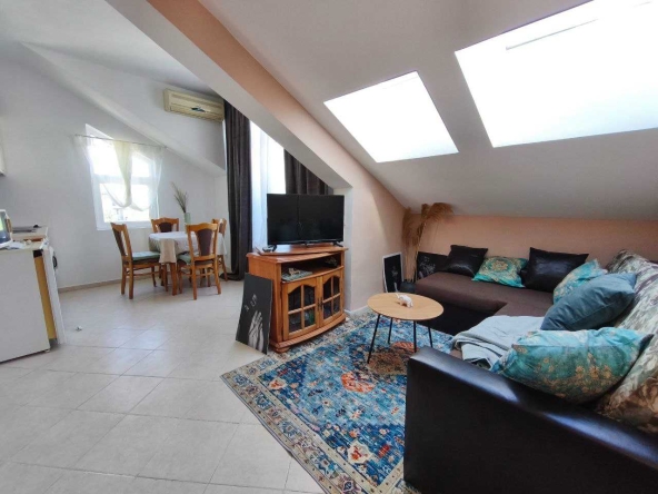 Двустаен апартамент в к.к. Слънчев бряг - 54 кв.м за 998 €/кв.м - Снимка #1