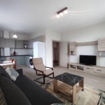 Дава се под наем Двустаен апартамент в Пловдив, Остромила - 85 кв.м за 460 € - Снимка #1