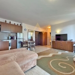 Двустаен апартамент в к.к. Слънчев бряг - 67 кв.м за 1224 €/кв.м - Снимка #1