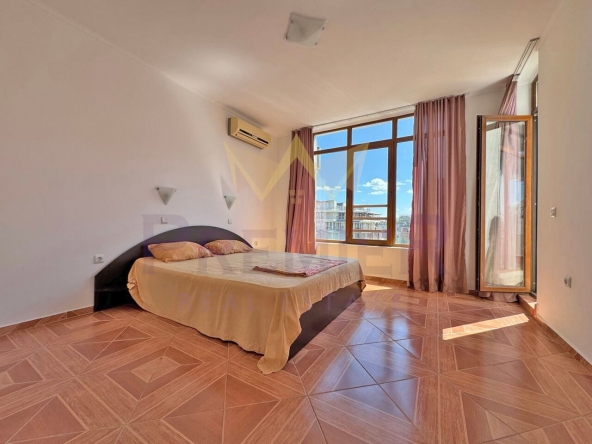 Двустаен апартамент в к.к. Слънчев бряг - 58 кв.м за 1268 €/кв.м - Снимка #1