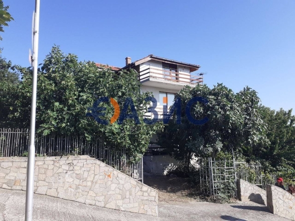 Къща в Свети Влас - 600 кв.м за 1050 €/кв.м - Снимка #1