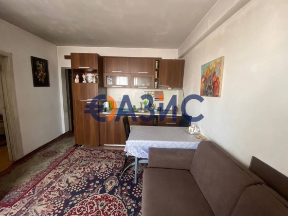 Тристаен апартамент в Несебър - 97 кв.м за 1650 €/кв.м - Снимка #1