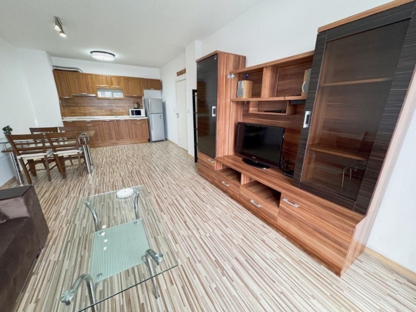 Дава се под наем Двустаен апартамент в Варна, м-т Евксиноград - 60 кв.м за 750 € - Снимка #1