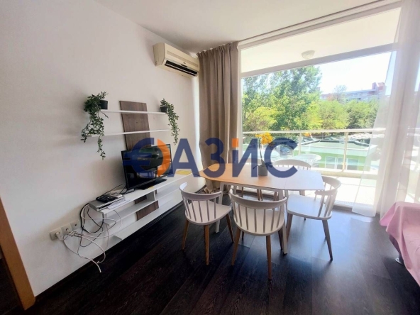 Тристаен апартамент в к.к. Слънчев бряг - 93 кв.м за 968 €/кв.м - Снимка #1