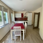 Дава се под наем Тристаен апартамент в Варна, ВИНС - 95 кв.м за 700 € - Снимка #1