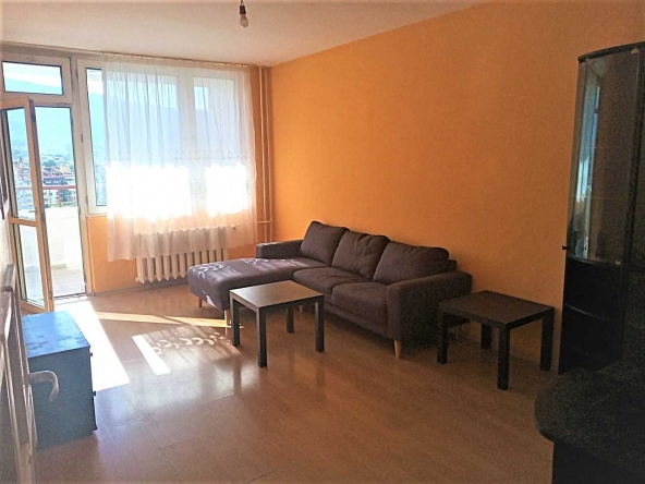 Дава се под наем Двустаен апартамент в София, Витоша - 70 кв.м за 600 € - Снимка #1