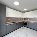 Тристаен апартамент в Пловдив, Христо Смирненски - 140 кв.м за 25000 €/кв.м - Снимка #1