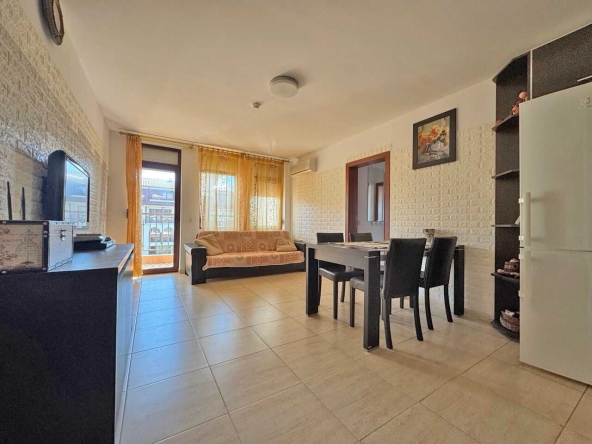 Тристаен апартамент в Свети Влас - 82 кв.м за 1464 €/кв.м - Снимка #1