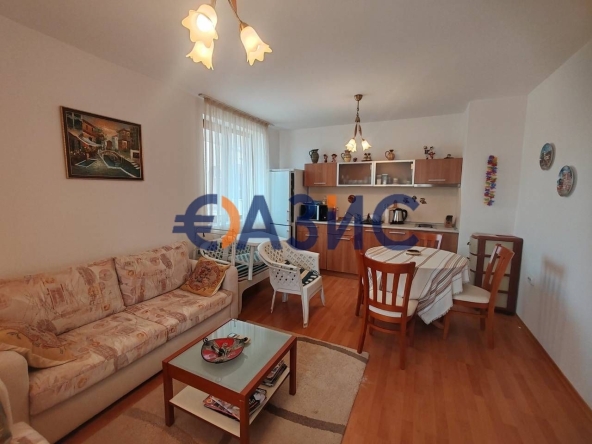 Двустаен апартамент в к.к. Слънчев бряг - 59 кв.м за 1297 €/кв.м - Снимка #1
