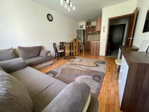 Двустаен апартамент в к.к. Св.Св. Константин и Елена - 70 кв.м за 2072 €/кв.м - Снимка #1