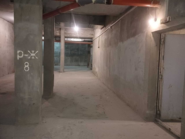 Дава се под наем Гараж / Паркомясто в Варна, Трошево - 14 кв.м за 76.5 € - Снимка #1