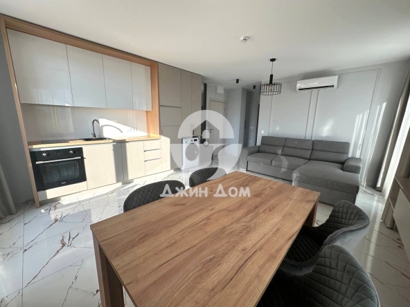 Двустаен апартамент в к.к. Слънчев бряг - 102 кв.м за 1471 €/кв.м - Снимка #1