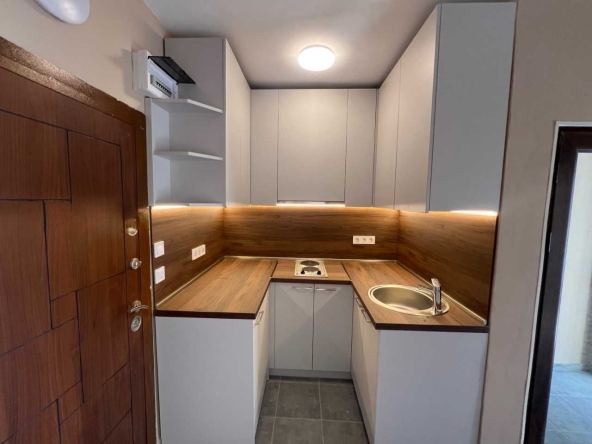 Дава се под наем Двустаен апартамент в София, Младост 3 - 43 кв.м за 485 € - Снимка #1
