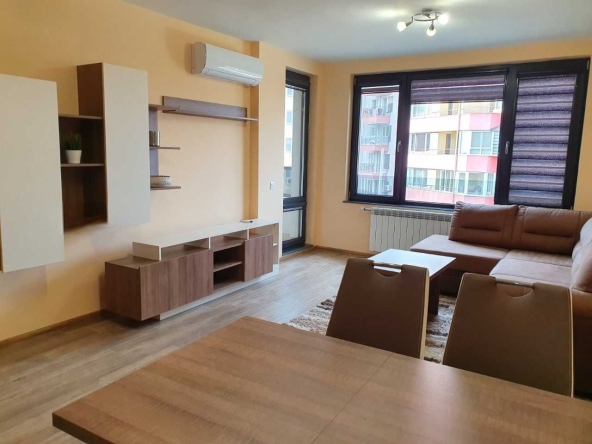 Дава се под наем Двустаен апартамент в София, Младост 2 - 65 кв.м за 816 € - Снимка #1