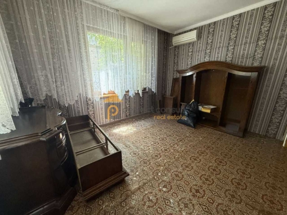 Етаж от къща в Пловдив, Гагарин - 71 кв.м за 2106 €/кв.м - Снимка #1
