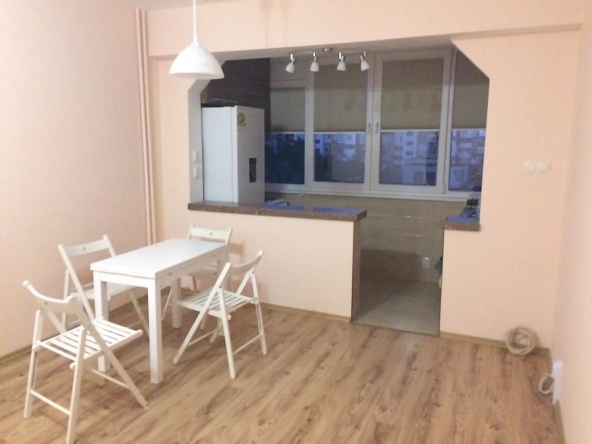 Дава се под наем Двустаен апартамент в София, Люлин 6 - 48 кв.м за 460 € - Снимка #1