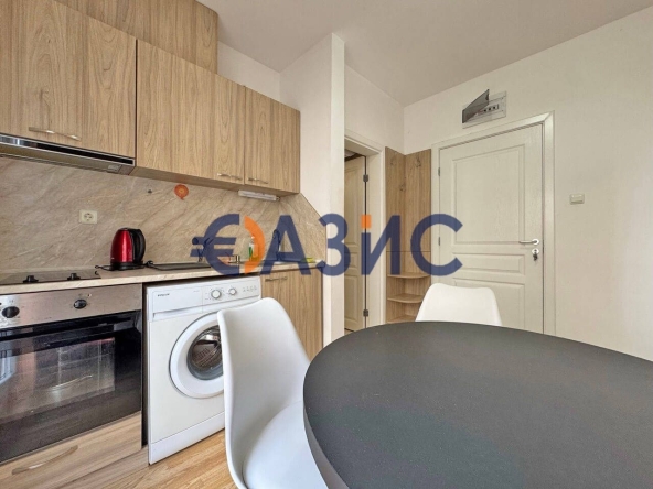 Двустаен апартамент в к.к. Слънчев бряг - 35 кв.м за 1872 €/кв.м - Снимка #1