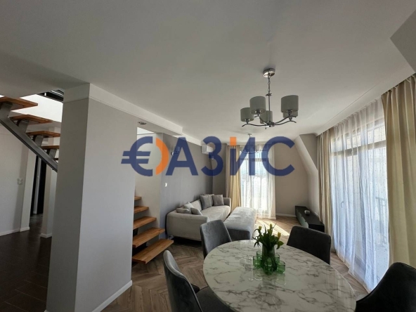 Четиристаен апартамент в Свети Влас - 200 кв.м за 1185 €/кв.м - Снимка #1