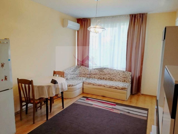 Дава се под наем Двустаен апартамент в Варна, Окръжна болница - 60 кв.м за 486 € - Снимка #1