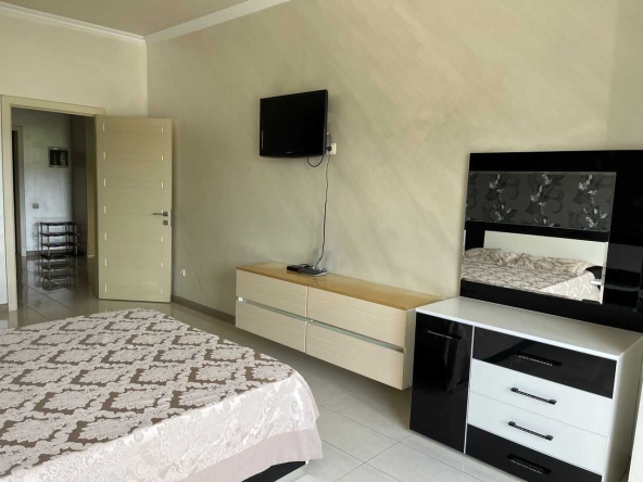 Дава се под наем Двустаен апартамент в София, Дружба 1 - 65 кв.м за 375 € - Снимка #1