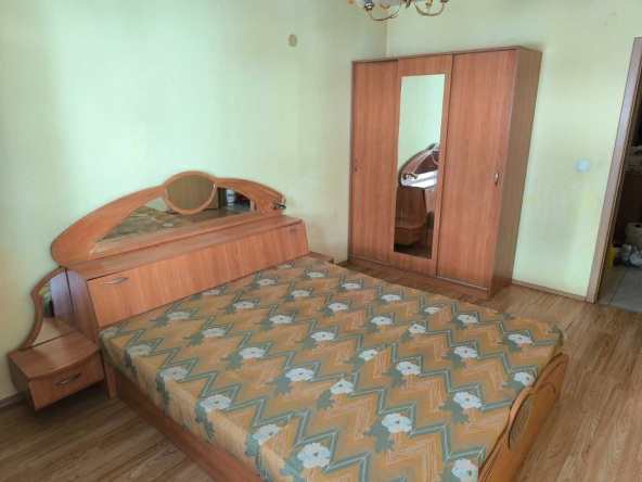 Дава се под наем Двустаен апартамент в София, Левски В - 60 кв.м за 459 € - Снимка #1