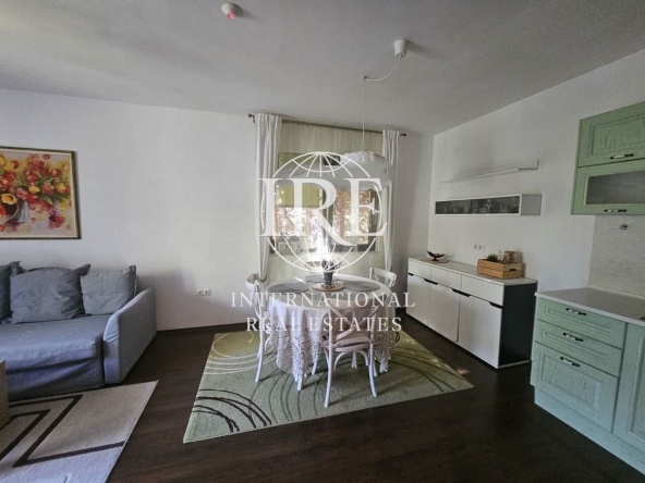 Двустаен апартамент в Варна, м-т Траката - 71 кв.м за 2226 €/кв.м - Снимка #1