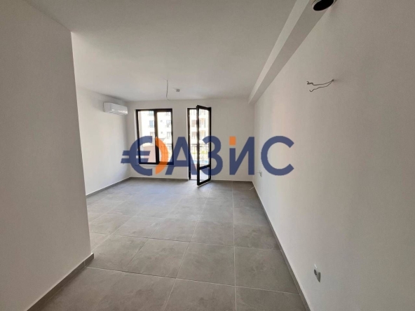 Едностаен апартамент в Свети Влас - 32 кв.м за 2282 €/кв.м - Снимка #1