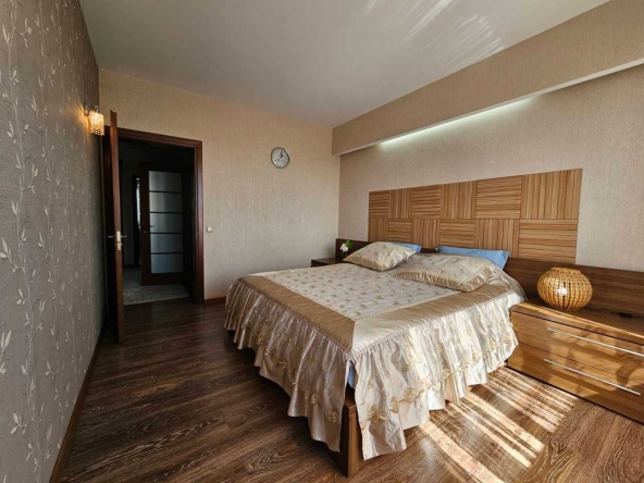 Дава се под наем Двустаен апартамент в София, Борово - 70 кв.м за 425 € - Снимка #1