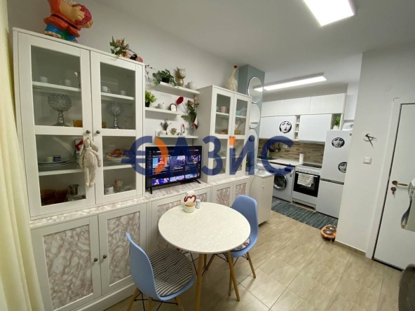 Двустаен апартамент в к.к. Слънчев бряг - 42 кв.м за 1641 €/кв.м - Снимка #1