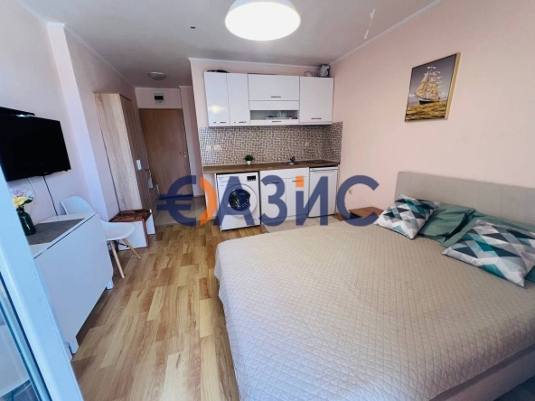 Едностаен апартамент в к.к. Слънчев бряг - 33 кв.м за 1591 €/кв.м - Снимка #1