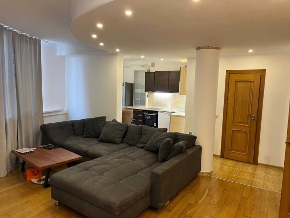 Дава се под наем Двустаен апартамент в София, Люлин 3 - 46 кв.м за 350 € - Снимка #1