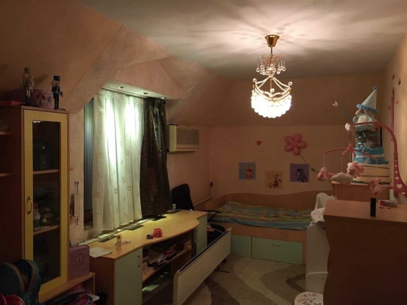 Мезонет в Пловдив, Кършияка - 220 кв.м за 1413 €/кв.м - Снимка #1