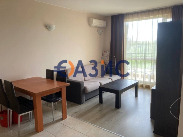 Двустаен апартамент в к.к. Слънчев бряг - 61 кв.м за 1296 €/кв.м - Снимка #1