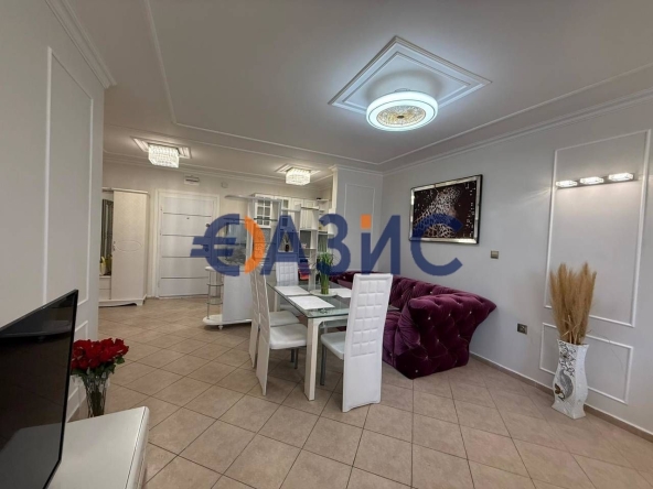 Двустаен апартамент в к.к. Слънчев бряг - 74 кв.м за 1609 €/кв.м - Снимка #1