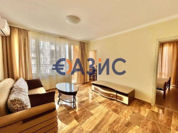 Тристаен апартамент в Поморие - 95 кв.м за 1474 €/кв.м - Снимка #1