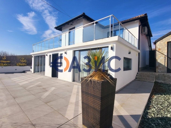 Къща в Каблешково - 210 кв.м за 1190 €/кв.м - Снимка #1