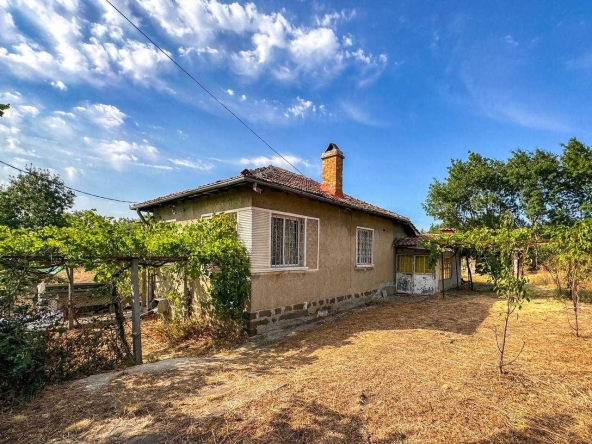 Къща в с. Суходол, Област Бургас - 105 кв.м за 372 €/кв.м - Снимка #1