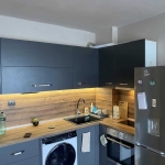 Дава се под наем Двустаен апартамент в Пловдив, Тракия - 60 кв.м за 300 € - Снимка #1