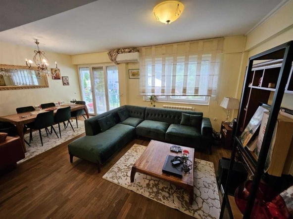 Дава се под наем Двустаен апартамент в Бургас, Братя Миладинови - 67 кв.м за 224.4 € - Снимка #1