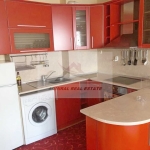 Дава се под наем Двустаен апартамент в Варна, Зимно кино Тракия - 74 кв.м за 614 € - Снимка #1