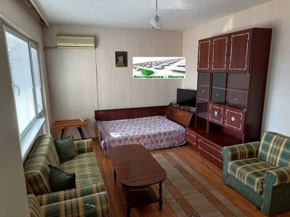 Дава се под наем Едностаен апартамент в Пловдив, Тракия - 40 кв.м за 255 € - Снимка #1