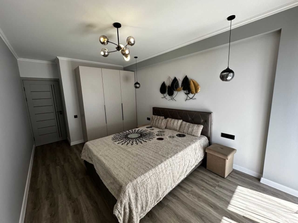 Дава се под наем Двустаен апартамент в София, Оборище - 46 кв.м за 450 € - Снимка #1